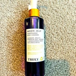 Truly Beauty Adaptogenic Moon Jelly Cleanser